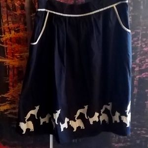 Eshakti fit and flair skirt with dogs and pockets.
